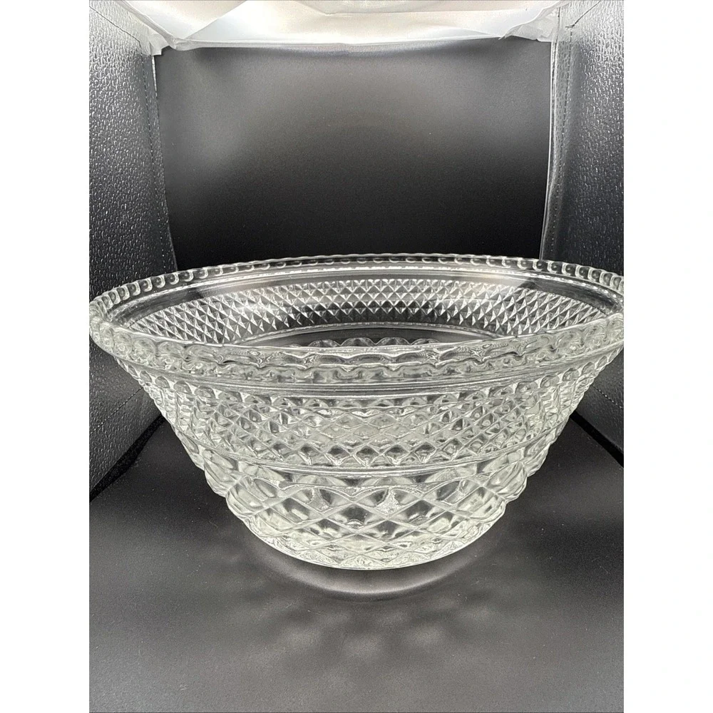 Vintage Anchor Hocking Wexford Clear Glass Salad Bowl Punch Bowl Stand 9.5